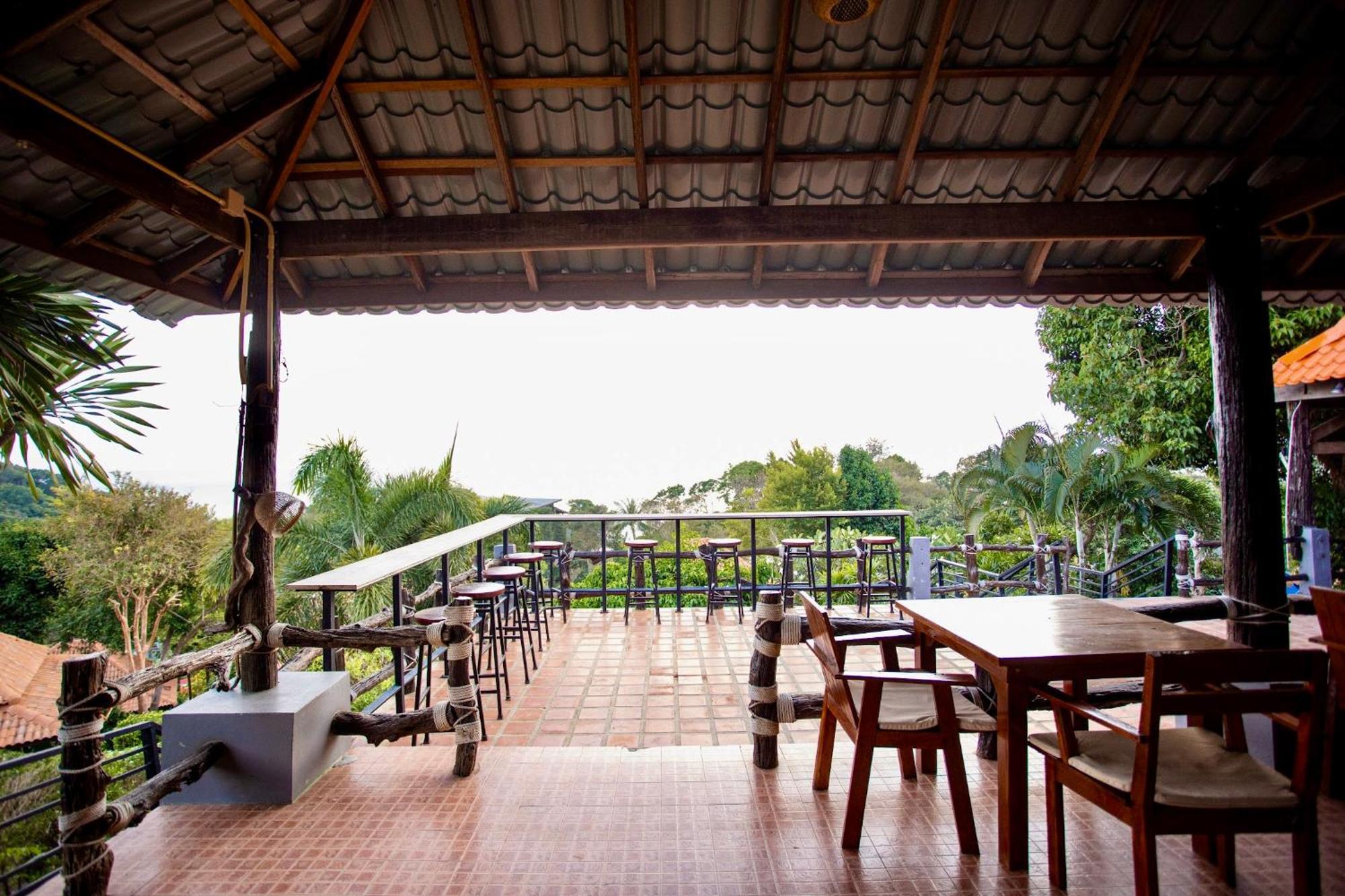Bakantiang Resort Koh Lanta Exterior photo